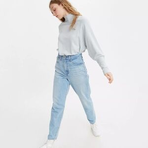 Levi’s women’s high loose taper jeans light wash